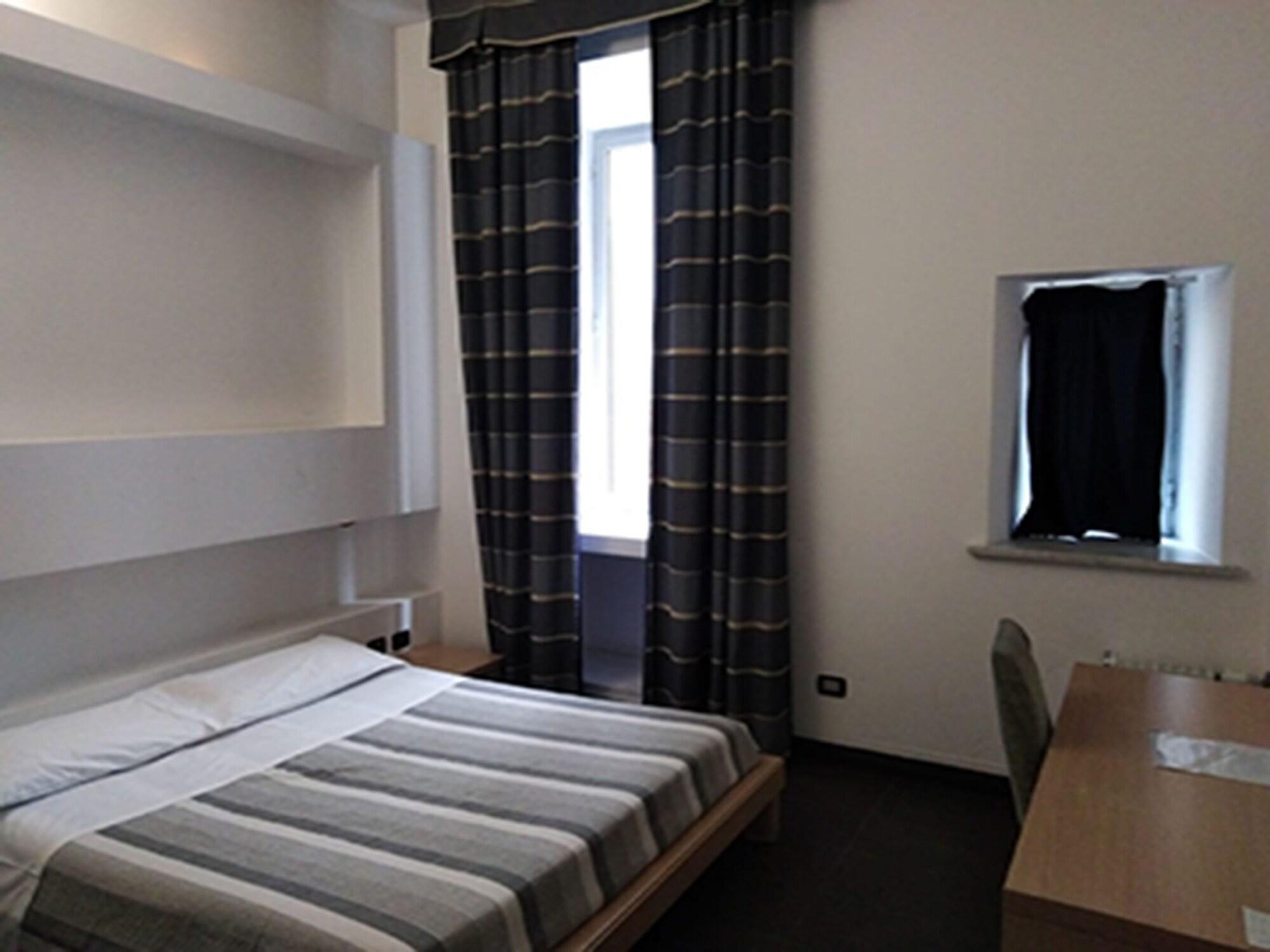 M&J Place Hostel 로마 외부 사진