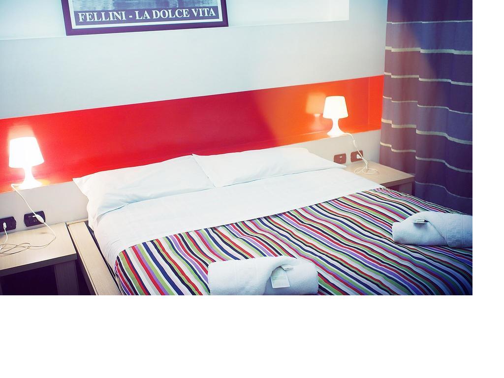 M&J Place Hostel 로마 외부 사진