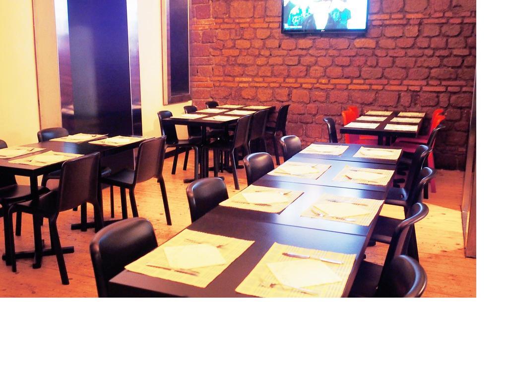 M&J Place Hostel 로마 외부 사진