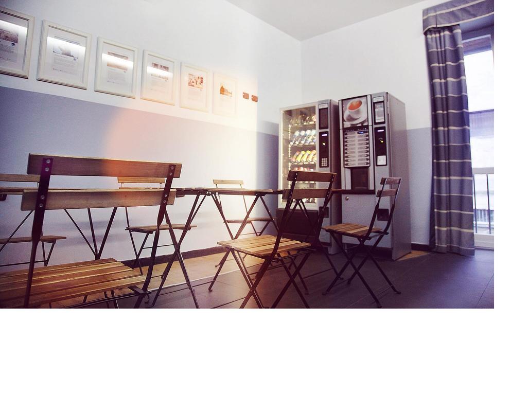 M&J Place Hostel 로마 외부 사진